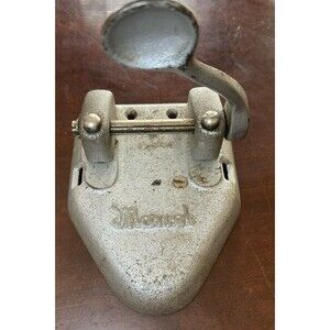 Vintage Wilson Jones Co. Marvel 2 Hole Paper Punch Cast Iron Chicago USA